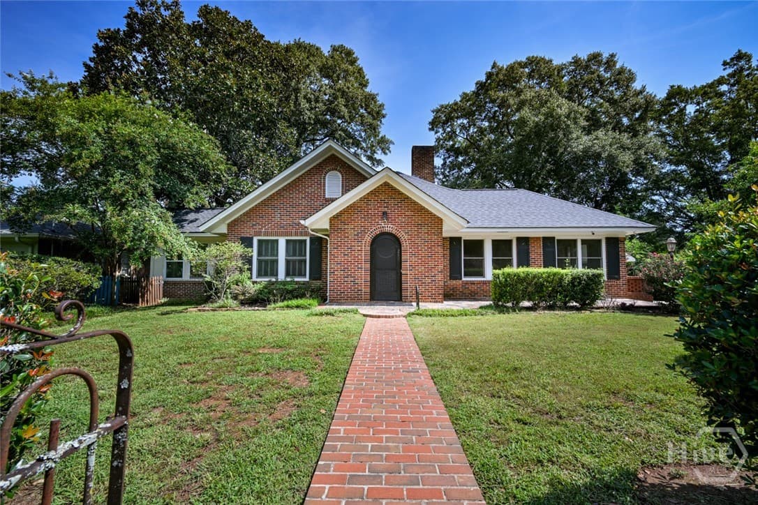 280 Holman Avenue - Photo 1