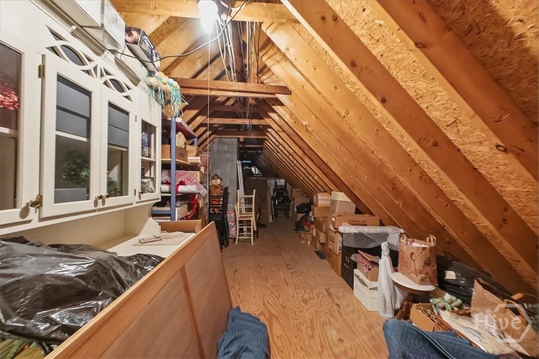 Thumbnail 36