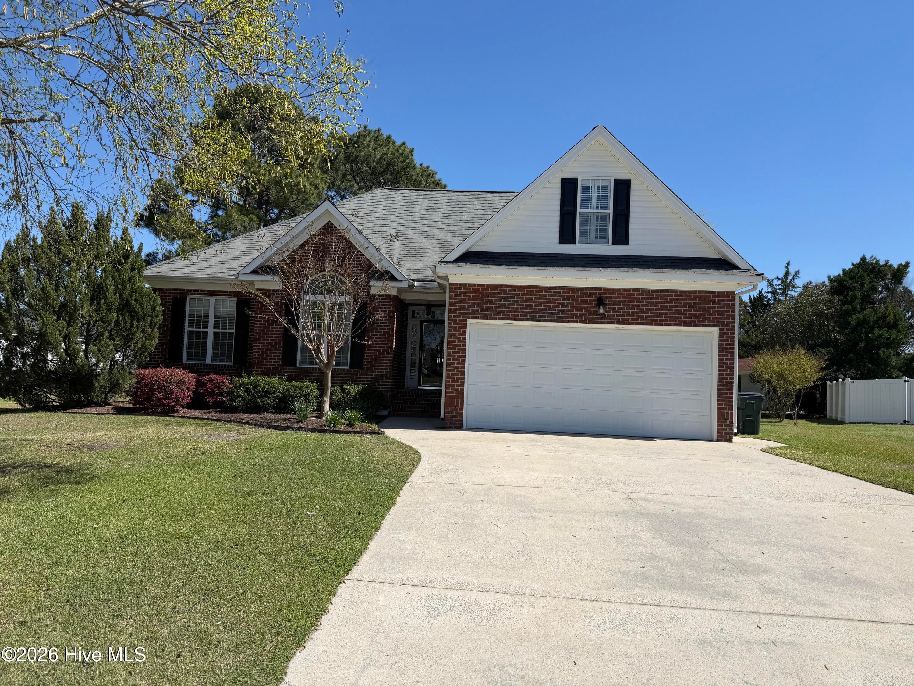 428 Salisbury Court - Photo 1