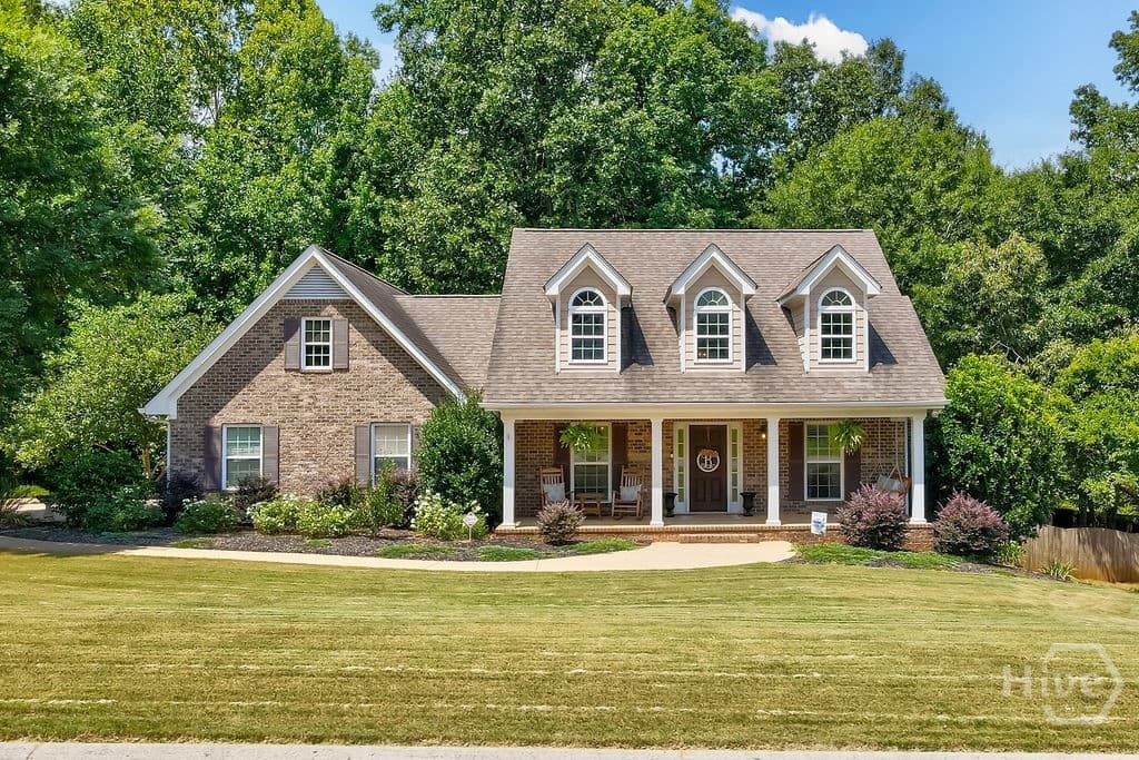 1100 Christian Terrace - Photo 1