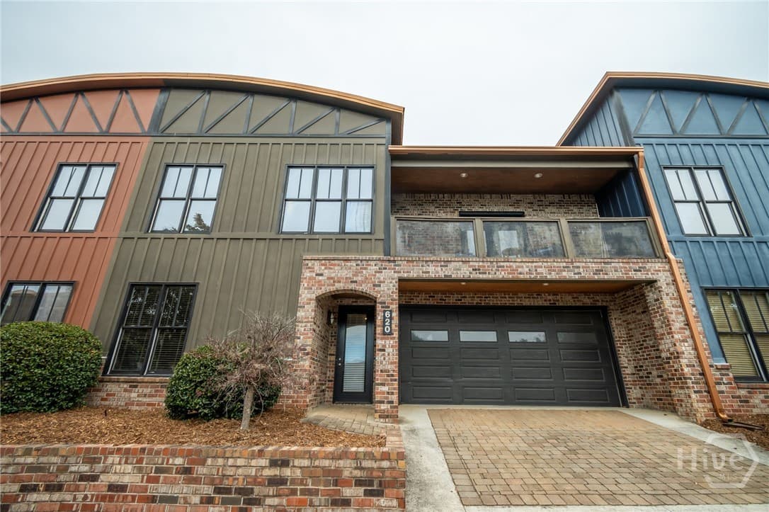 118 Ruth Drive 620 - Photo 1