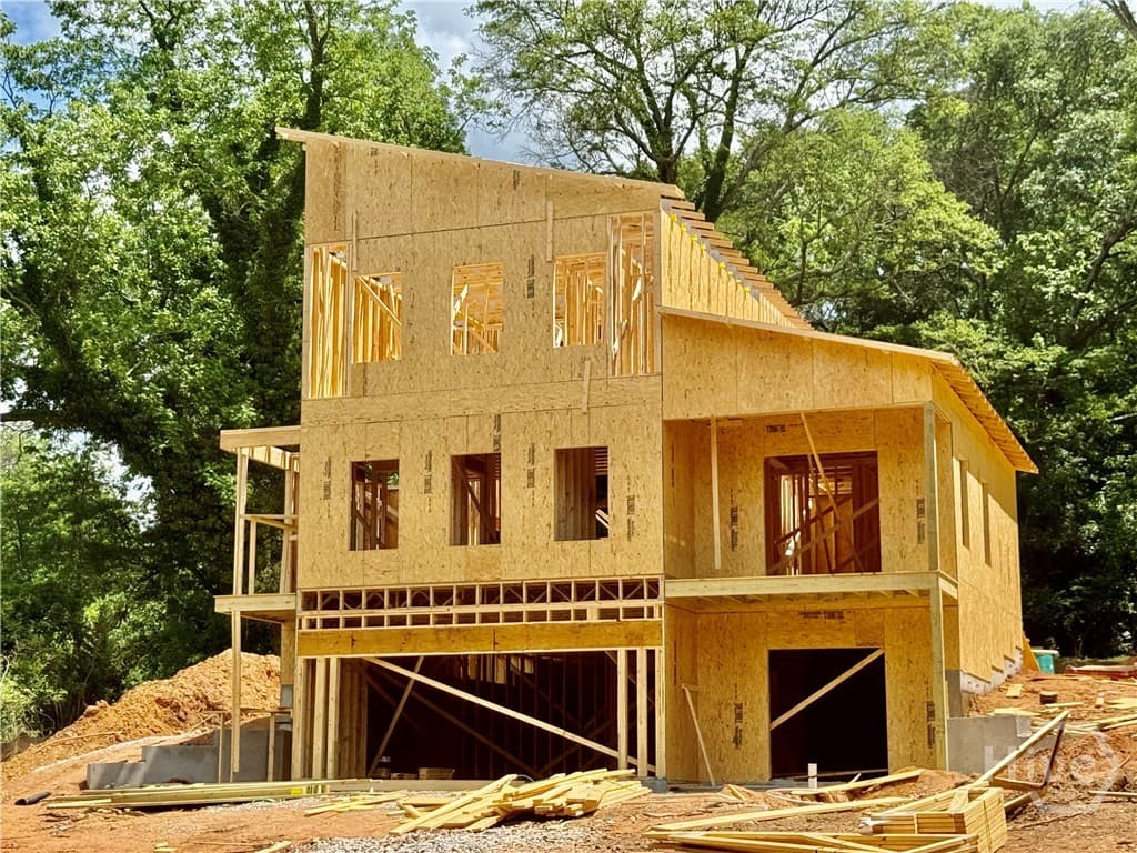 146 N Peter Street - Photo 1
