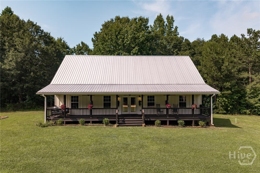 930 James Holcomb Road - Photo 1