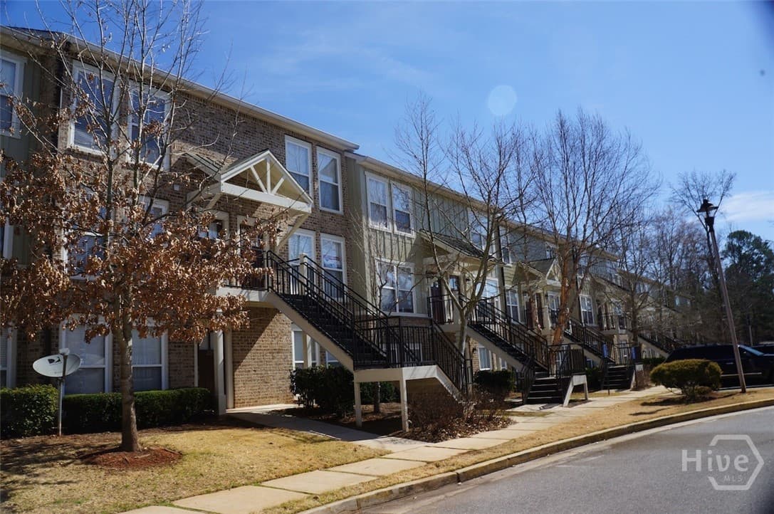 490 Barnett Shoals Road 237