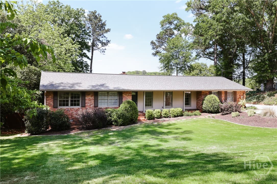 206 Fortson Drive - Photo 1