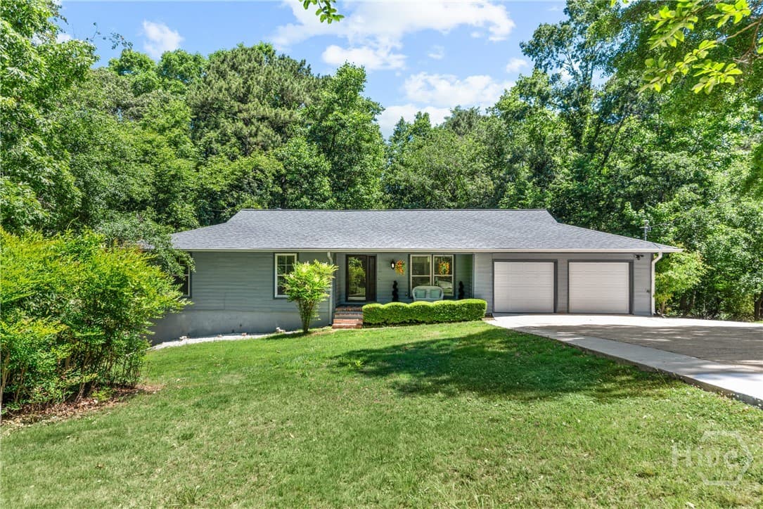 130 Saint Paul Drive - Photo 1