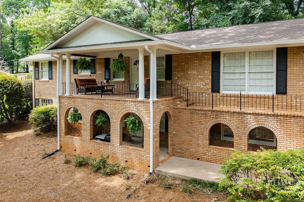 530 Westview Drive