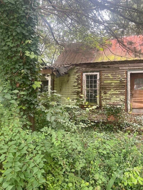1198 W West Hancock Avenue W - Photo 1