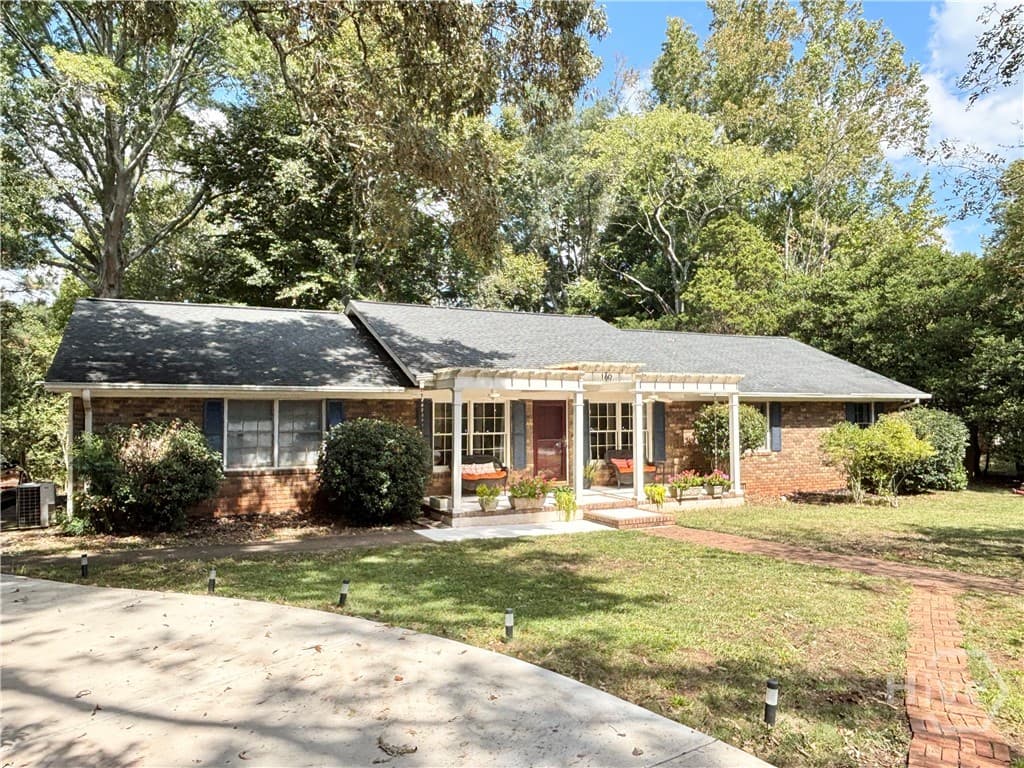 160 Richard Way - Photo 1
