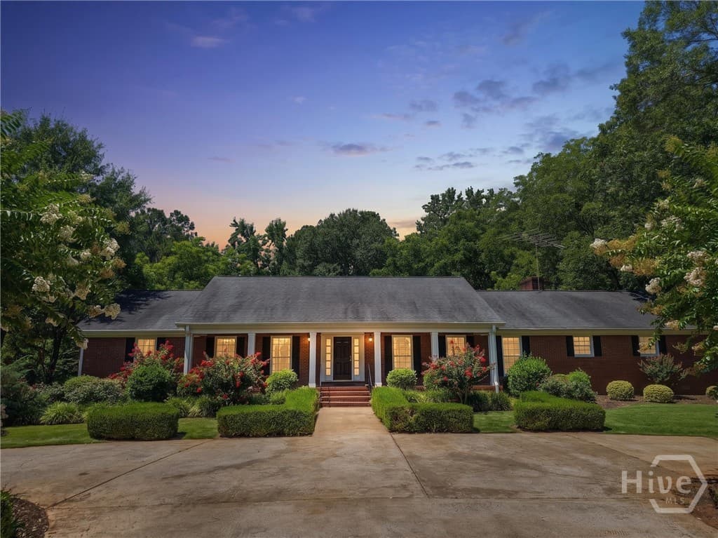 2390 Greensboro Highway