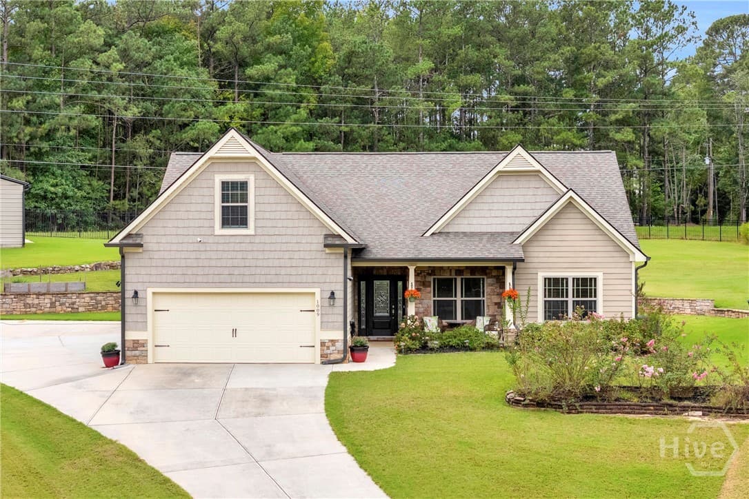 1009 Honey Lane - Photo 1
