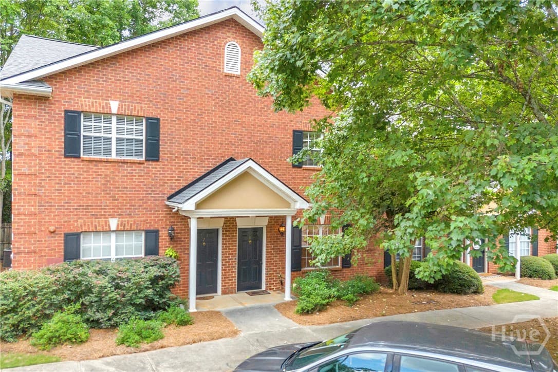 205 Woodstone Drive 8