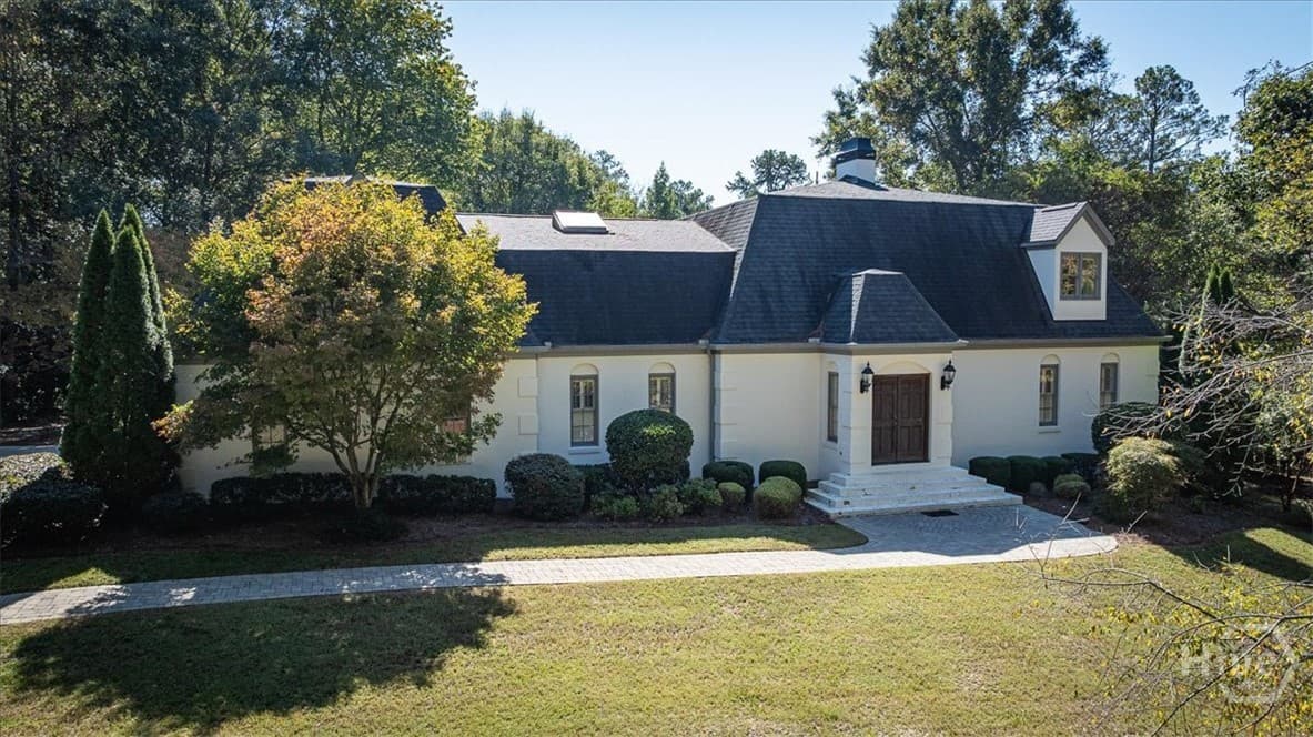 100 Wexford Place - Photo 1