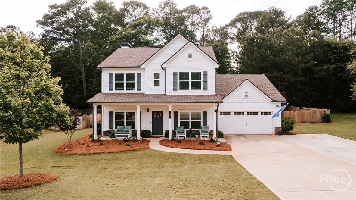 20 Woodbury Lane