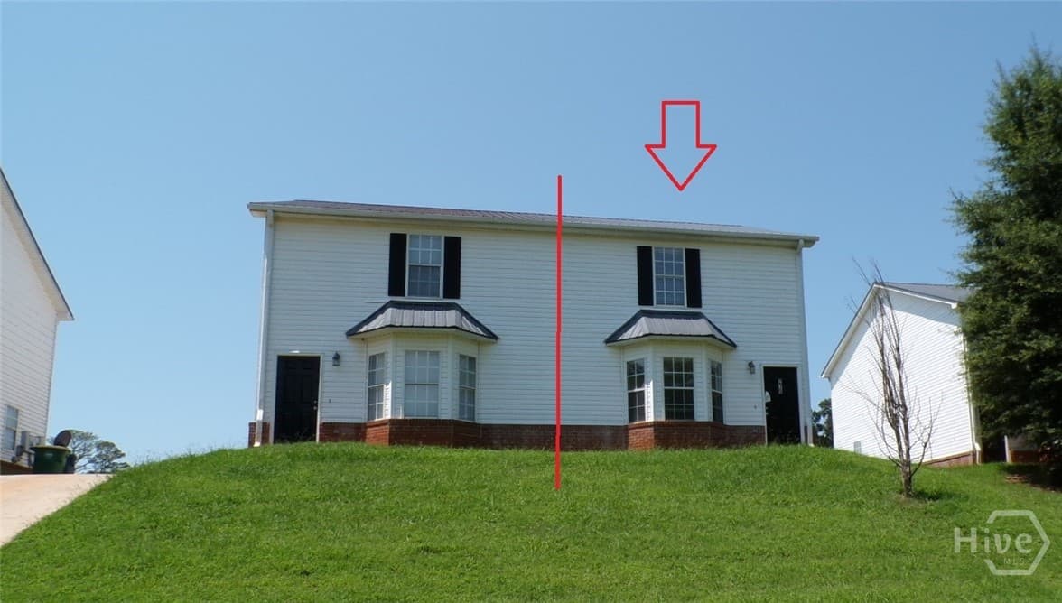 275 Westchester Circle - Photo 1