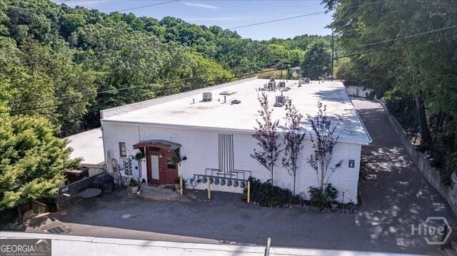 585 White Circle 402 - Photo 1