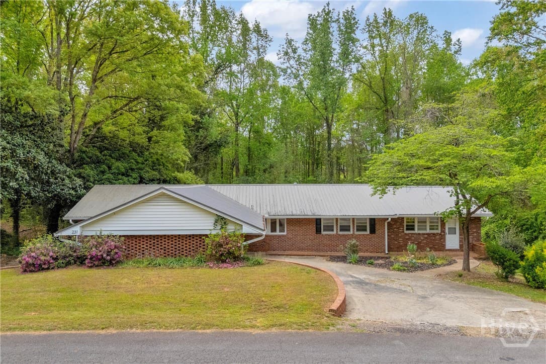 231 Honeysuckle Drive - Photo 1