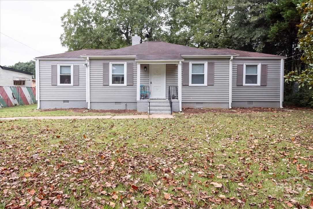 480 Clover Street - Photo 1