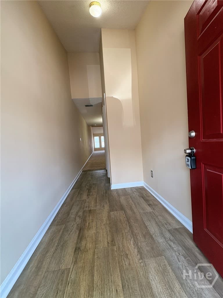 2505 W Broad Street 422