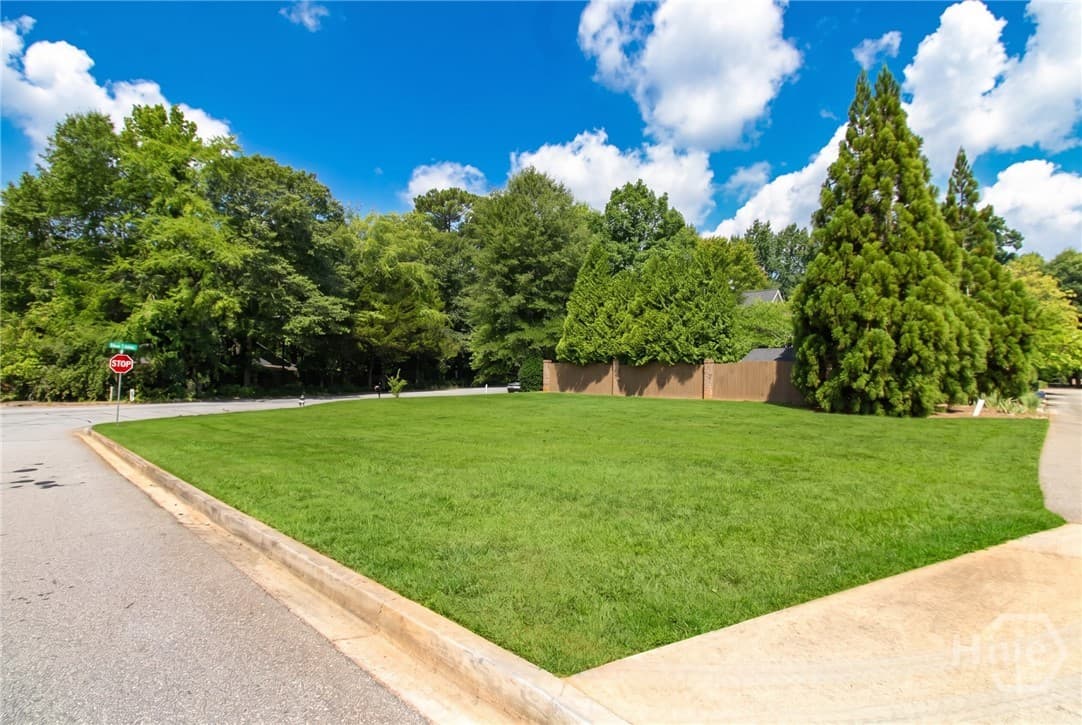 115 Cedar Creek Drive - Photo 1