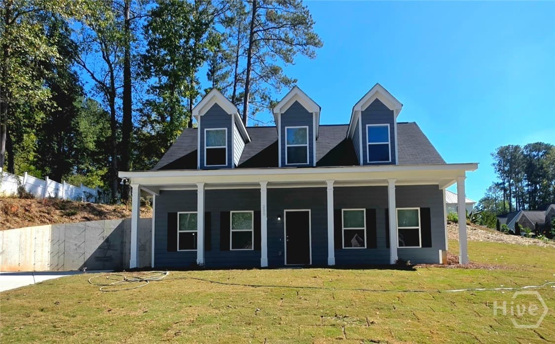 255 Tremont Circle - Photo 1