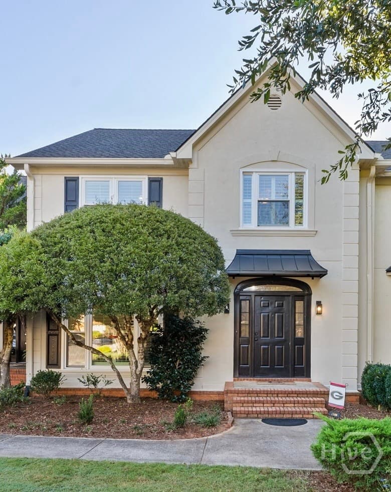 1106 Mill Pointe